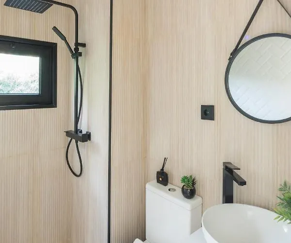 No Jardim Dos Aromas بيت للعطل Gião